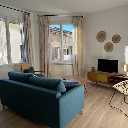 Charmant Appartement 3 Chambres Et Terrasse Eyragues 外观 照片